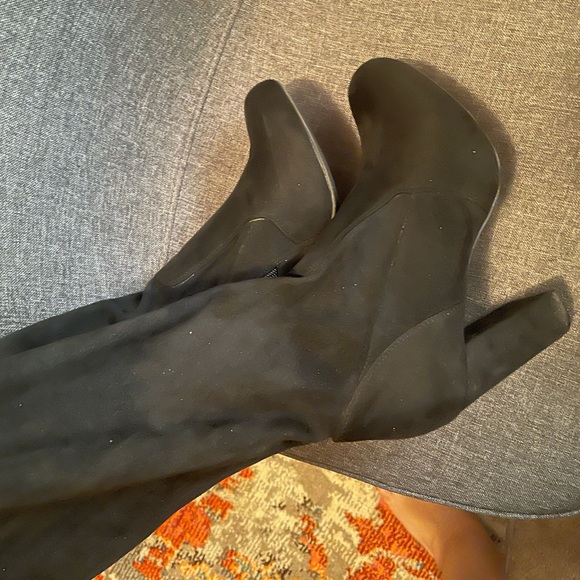 Knee black boot - Picture 2 of 3